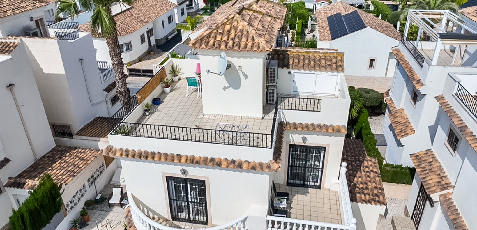 Resale - Detached - Urb. La Marina