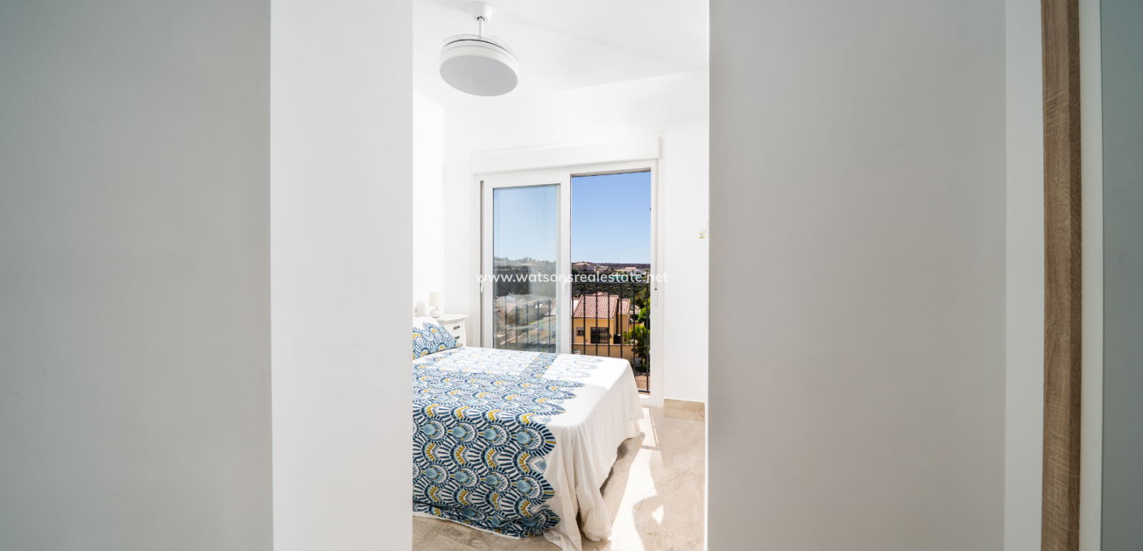 Resale - Detached - Urb. La Marina