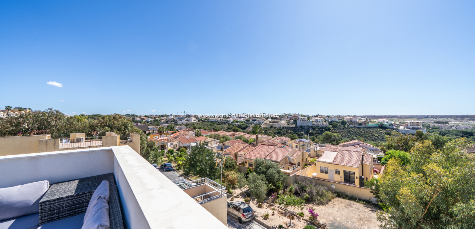 Resale - Detached - Urb. La Marina