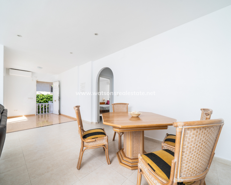 Resale - Detached - Urb. La Marina