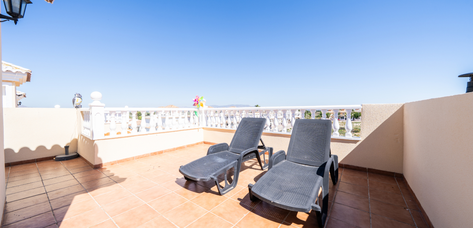 Resale - Detached - Urb. La Marina