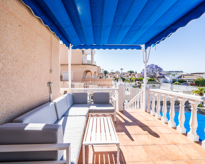 Resale - Detached - Urb. La Marina