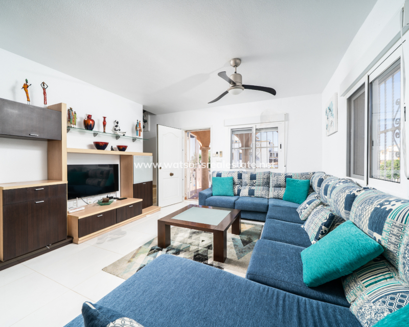 Resale - Detached - Urb. La Marina