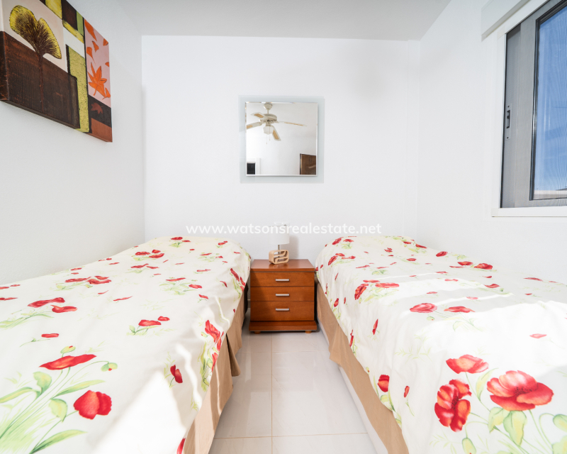 Resale - Detached - Urb. La Marina