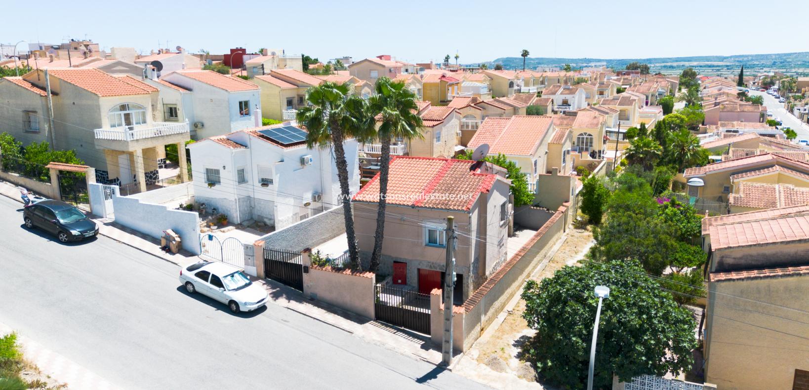 Resale - Detached - Urb. La Marina