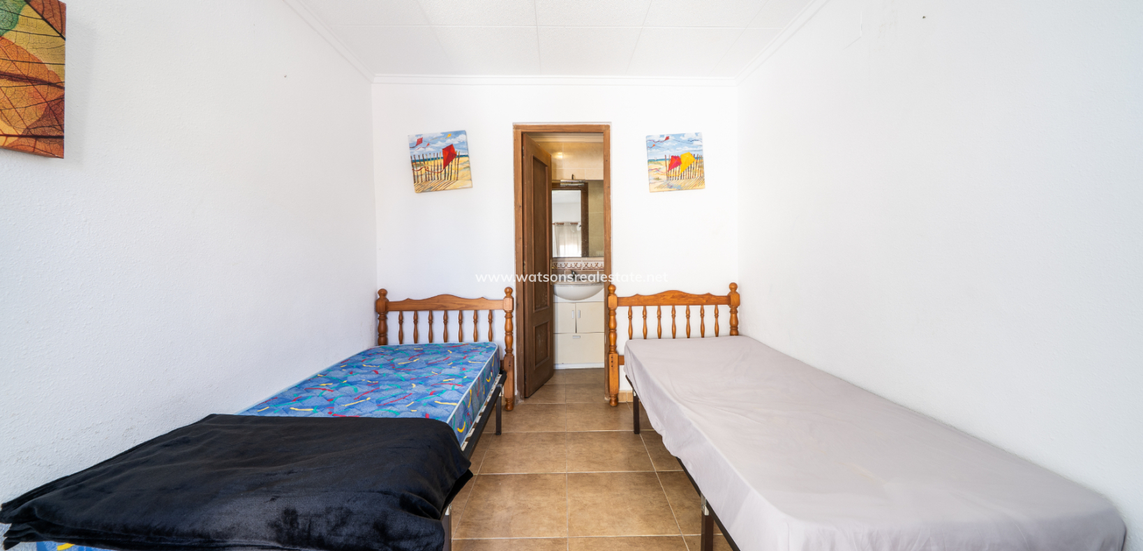 Resale - Detached - Urb. La Marina