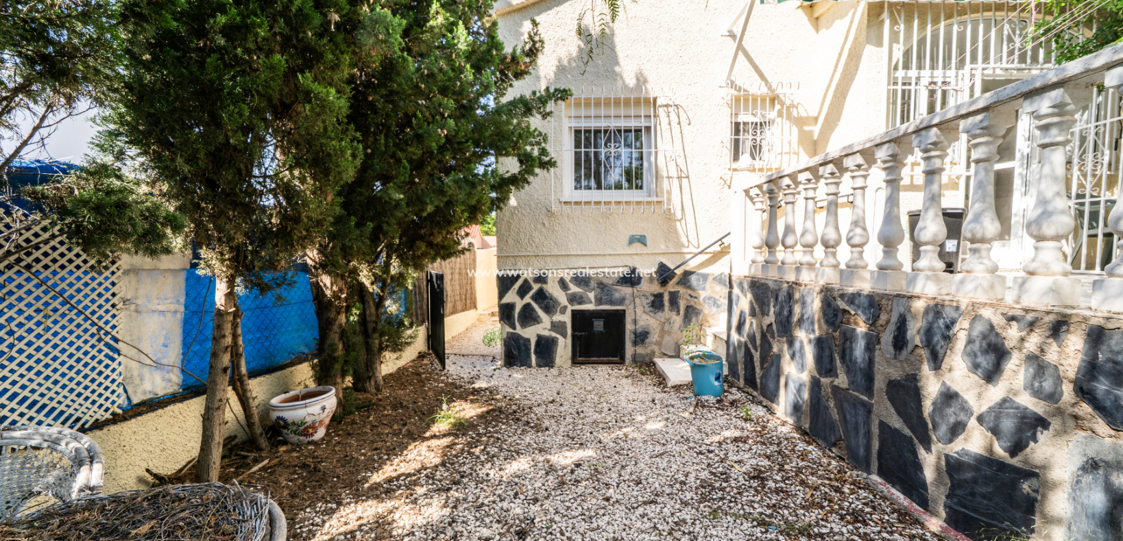 Resale - Detached - Urb. La Marina