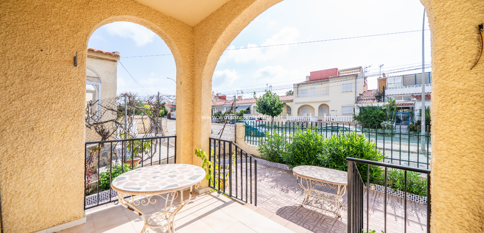Resale - Detached - Urb. La Marina
