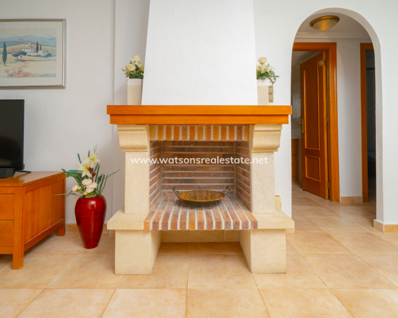 Resale - Detached - Urb. La Marina