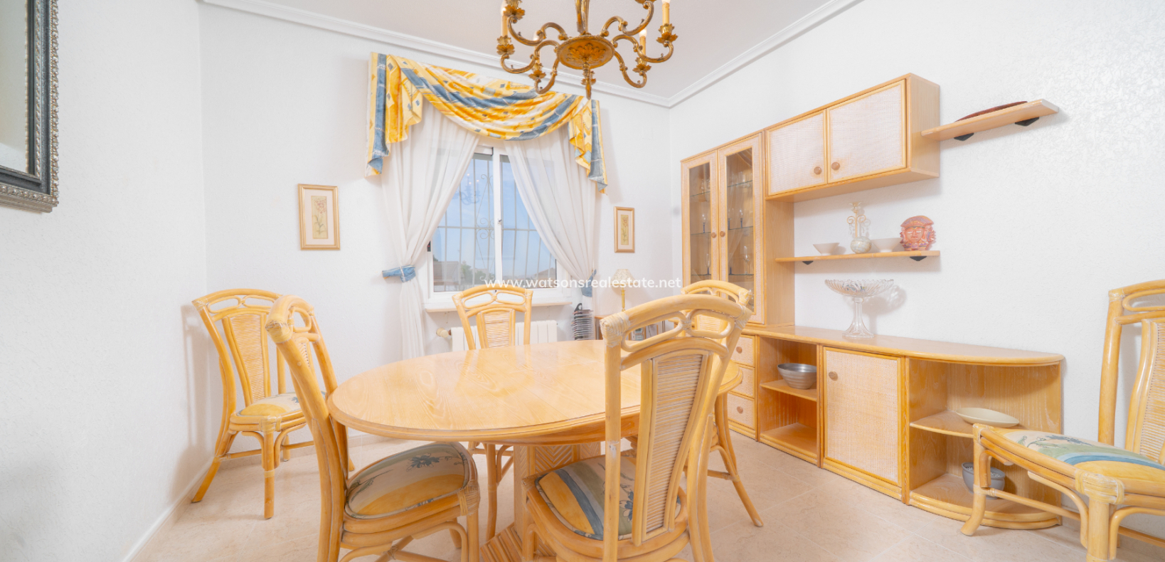 Resale - Detached - Urb. La Marina