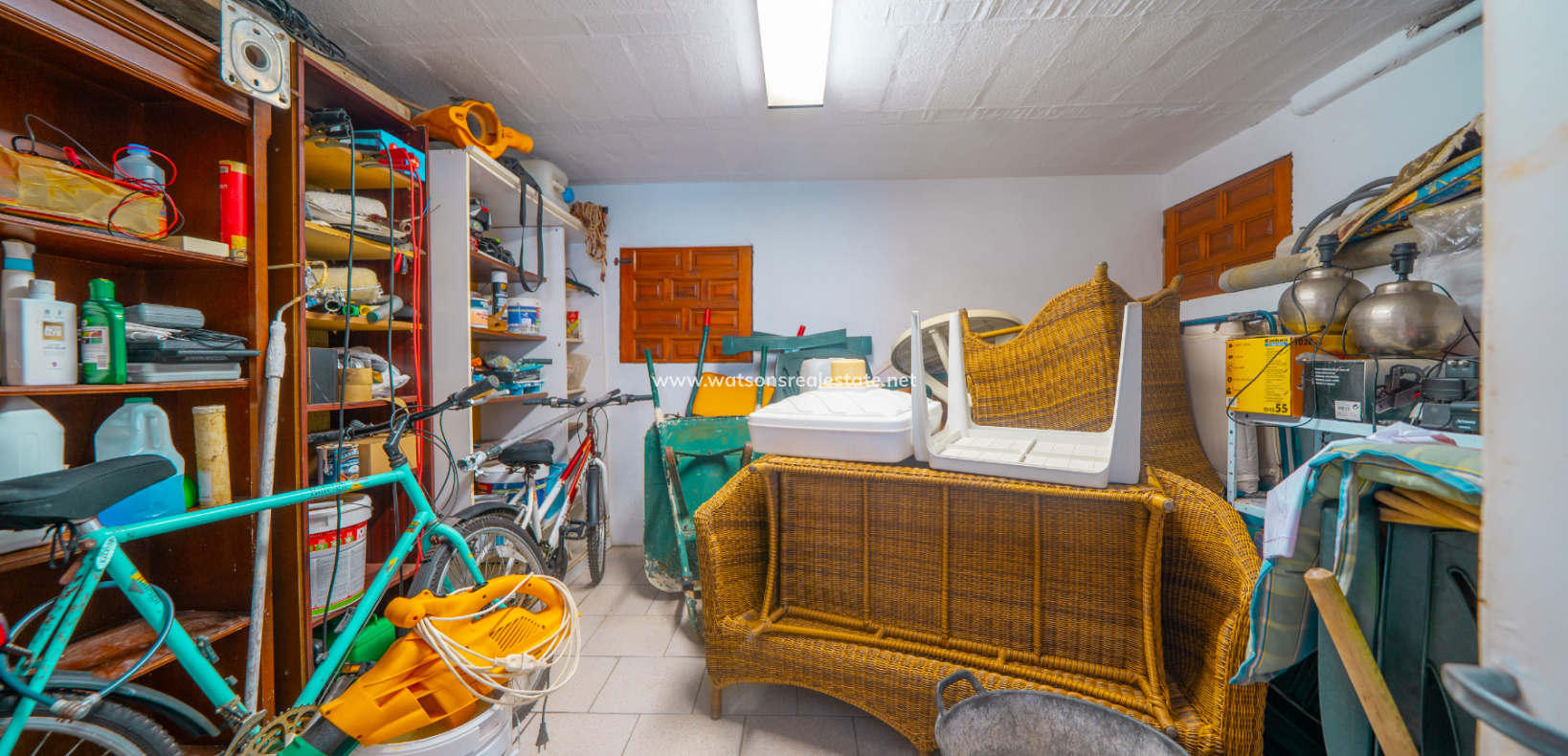 Resale - Detached - Urb. La Marina