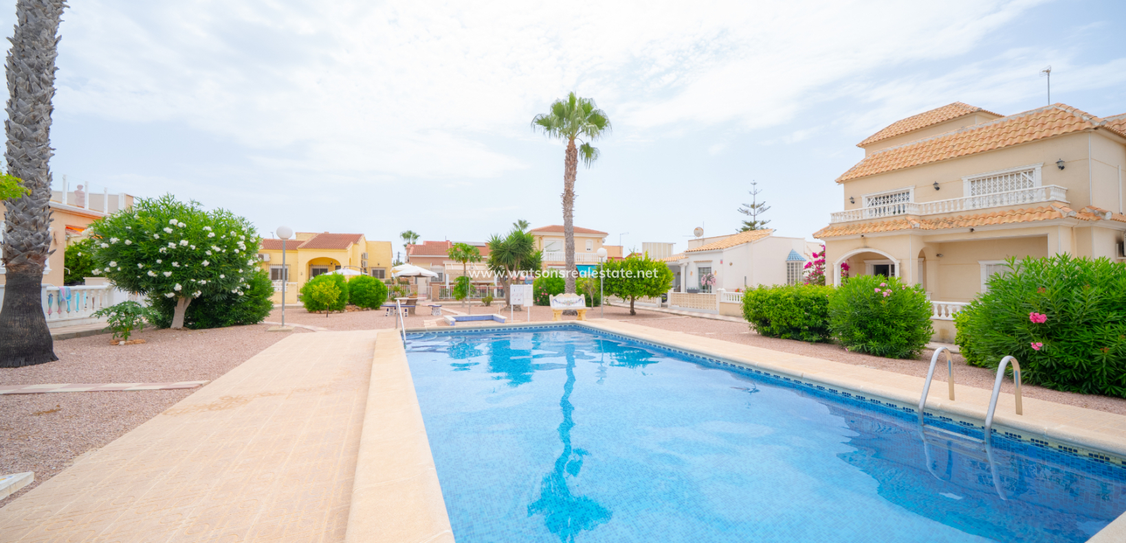 Resale - Detached - Urb. La Marina