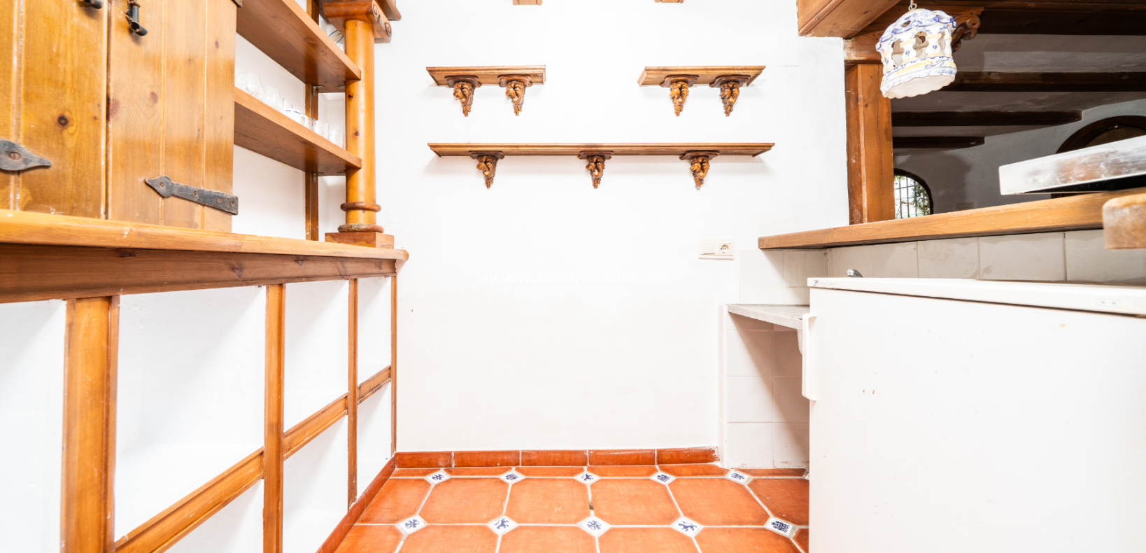 Resale - Detached - Urb. La Marina
