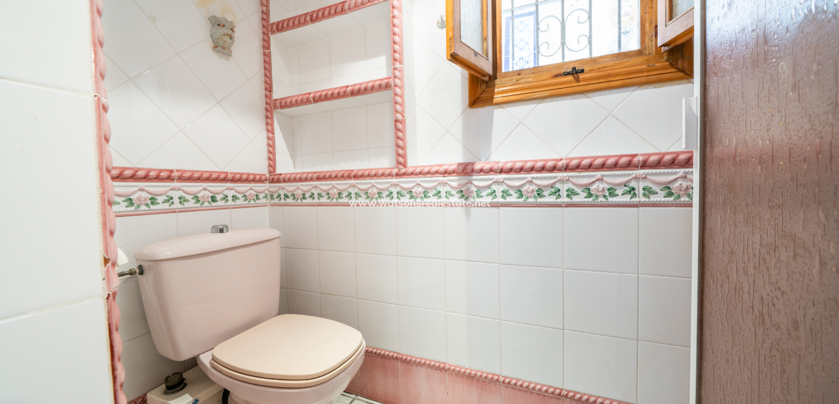 Resale - Detached - Urb. La Marina