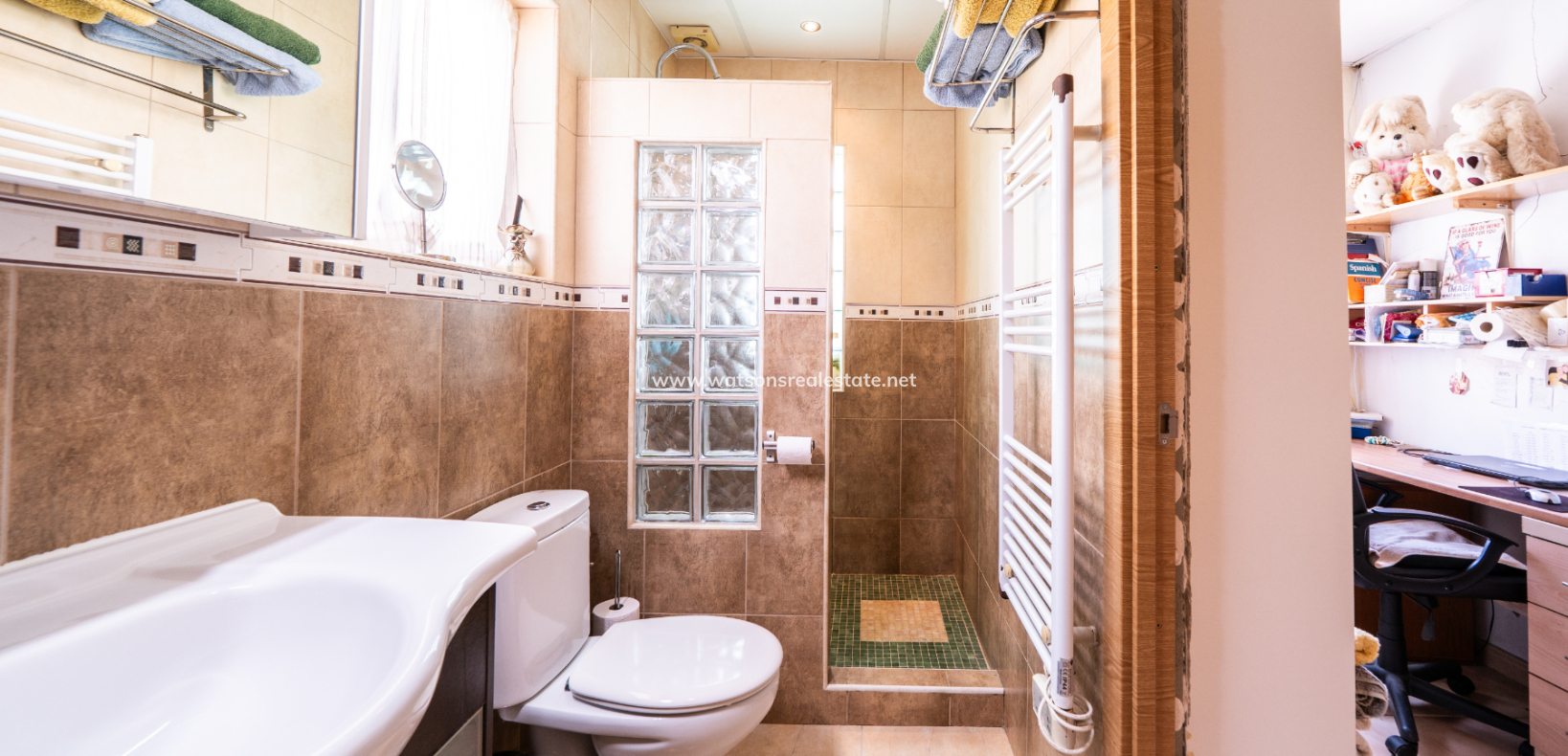 Resale - Detached - Urb. La Marina