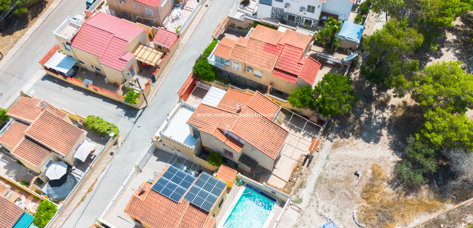 Resale - Detached - Urb. La Marina