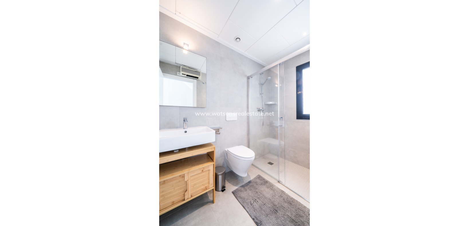 Resale - Detached - Urb. La Marina