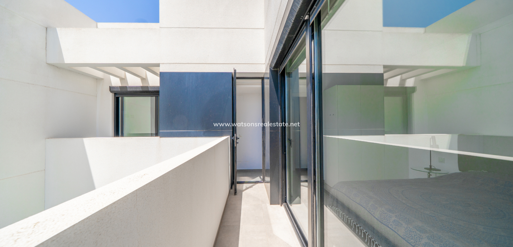 Resale - Detached - Urb. La Marina