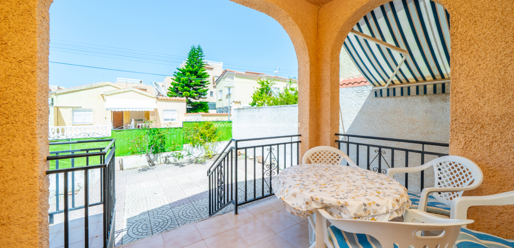 Resale - Detached - Urb. La Marina