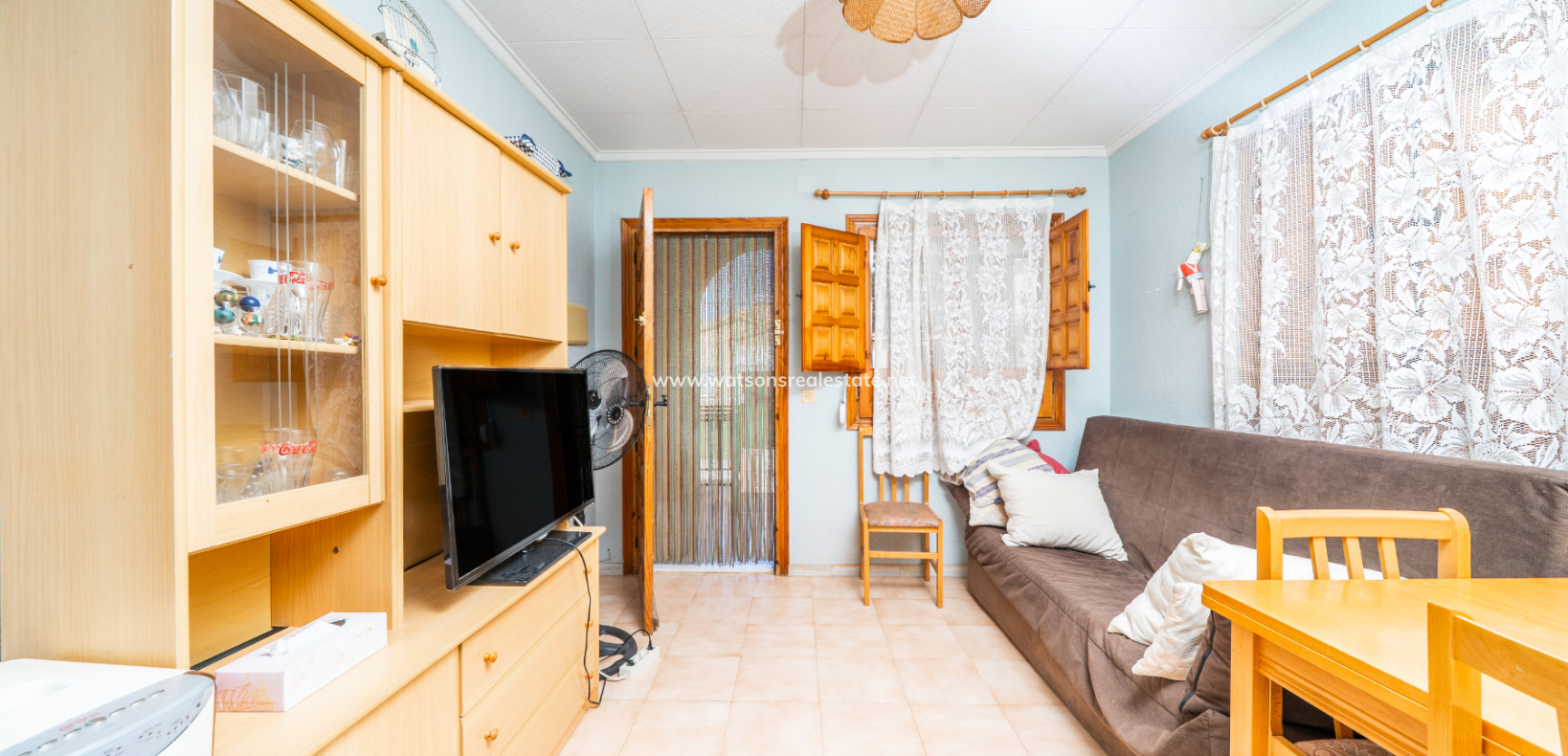 Resale - Detached - Urb. La Marina