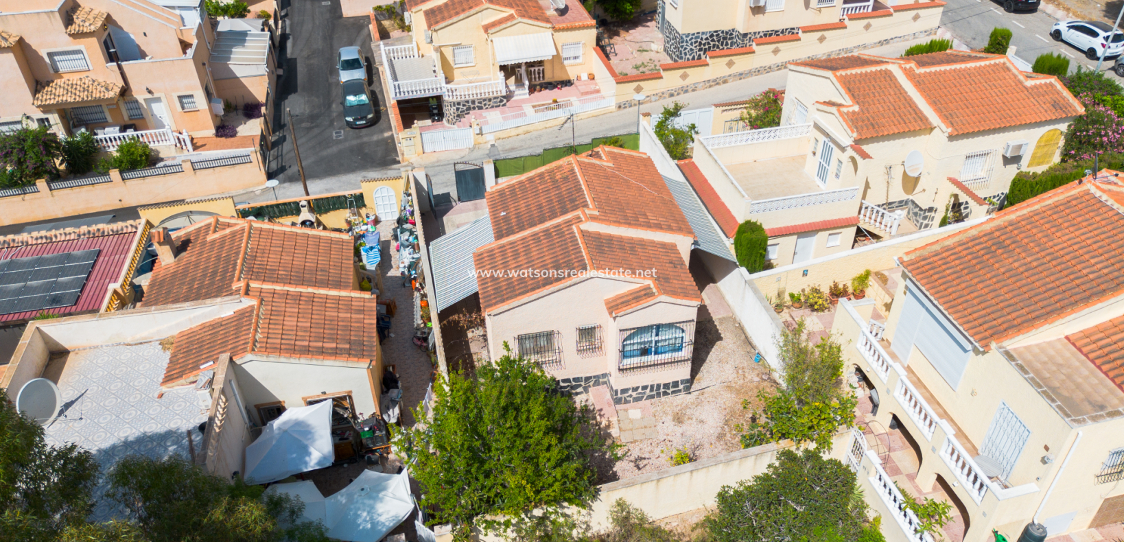 Resale - Detached - Urb. La Marina
