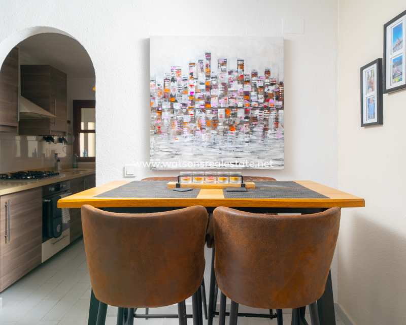 Resale - Detached - Urb. La Marina
