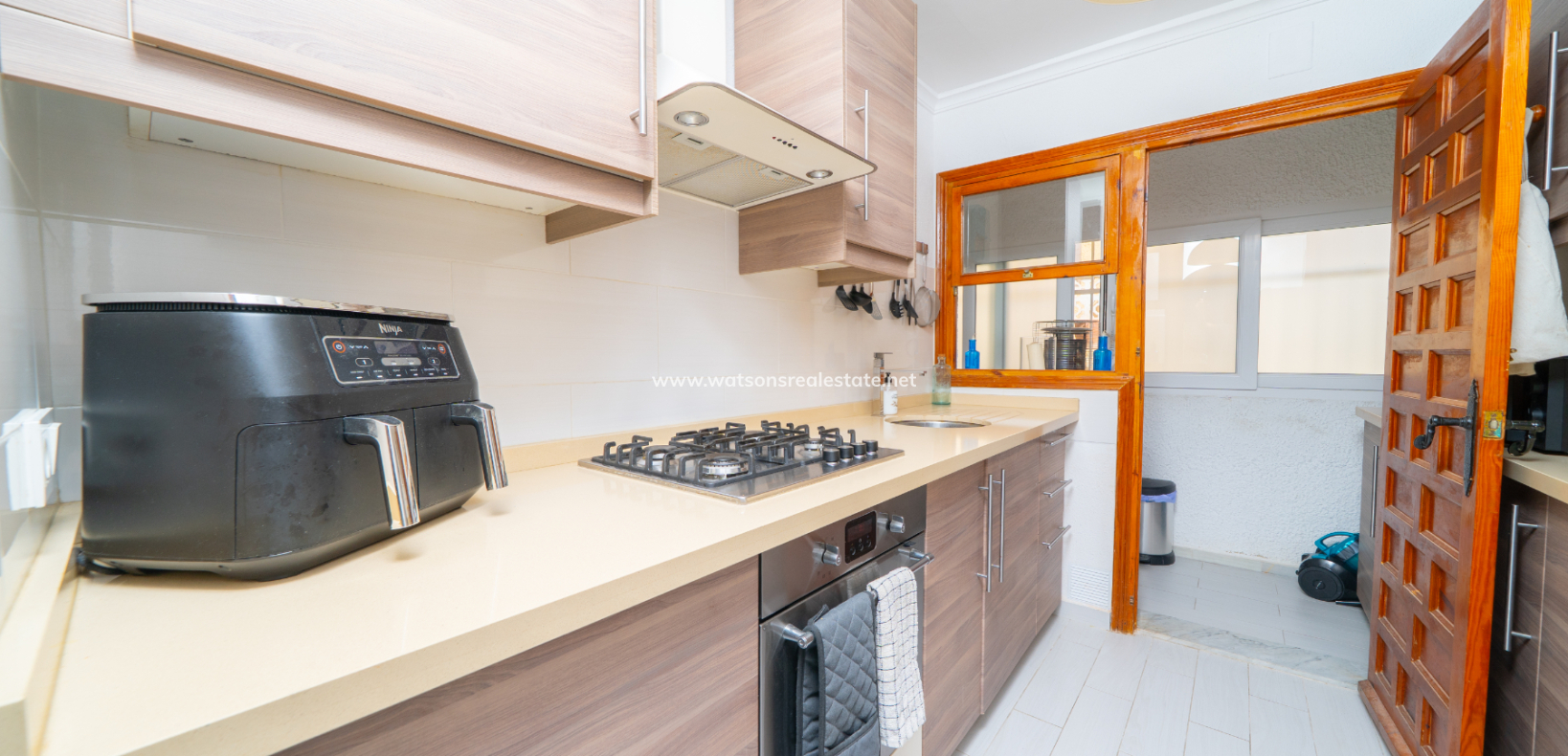 Resale - Detached - Urb. La Marina