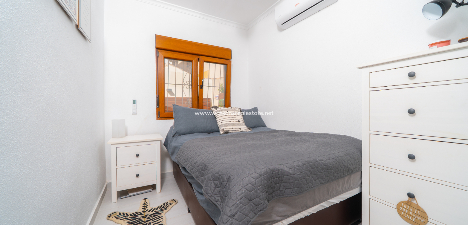 Resale - Detached - Urb. La Marina