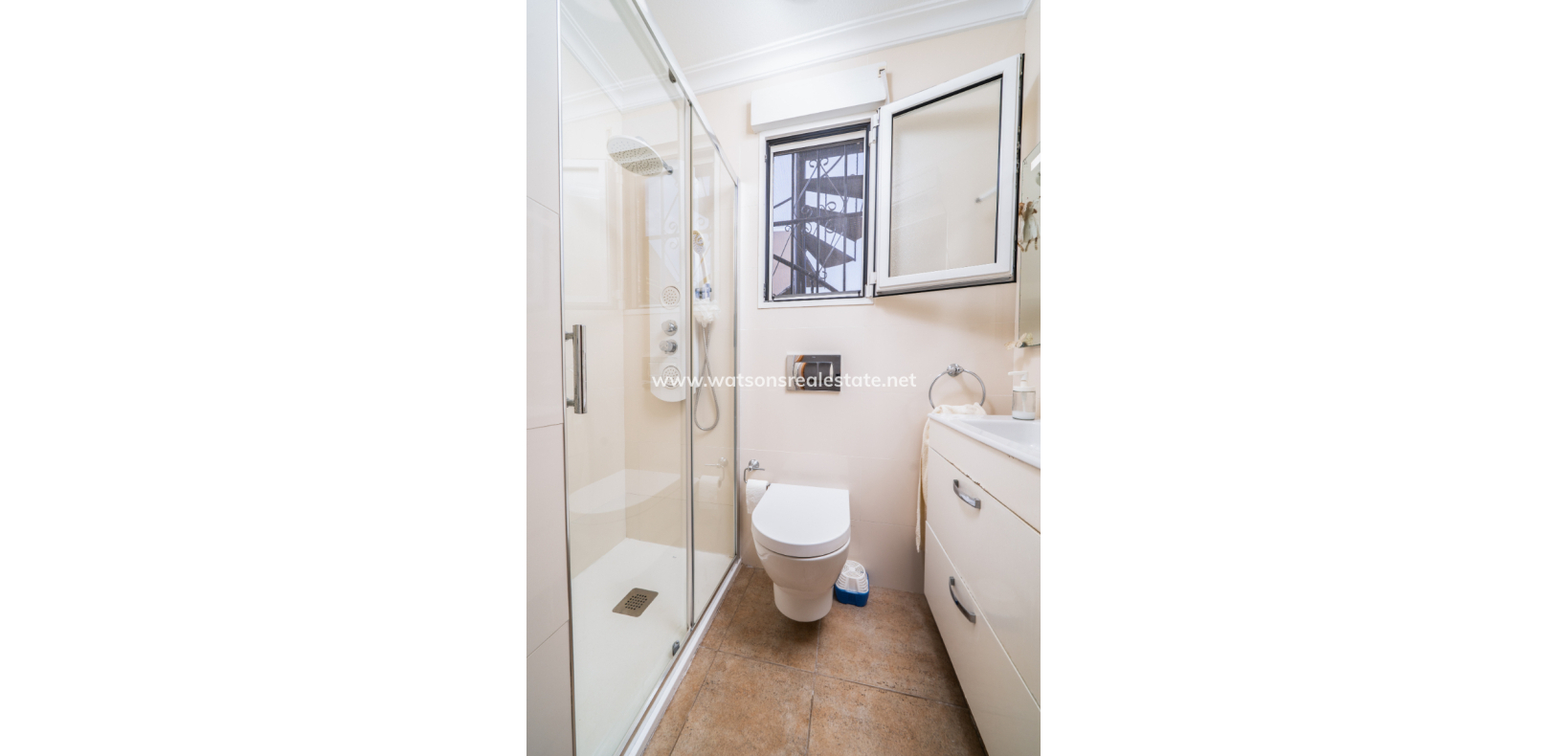 Resale - Detached - Urb. La Marina