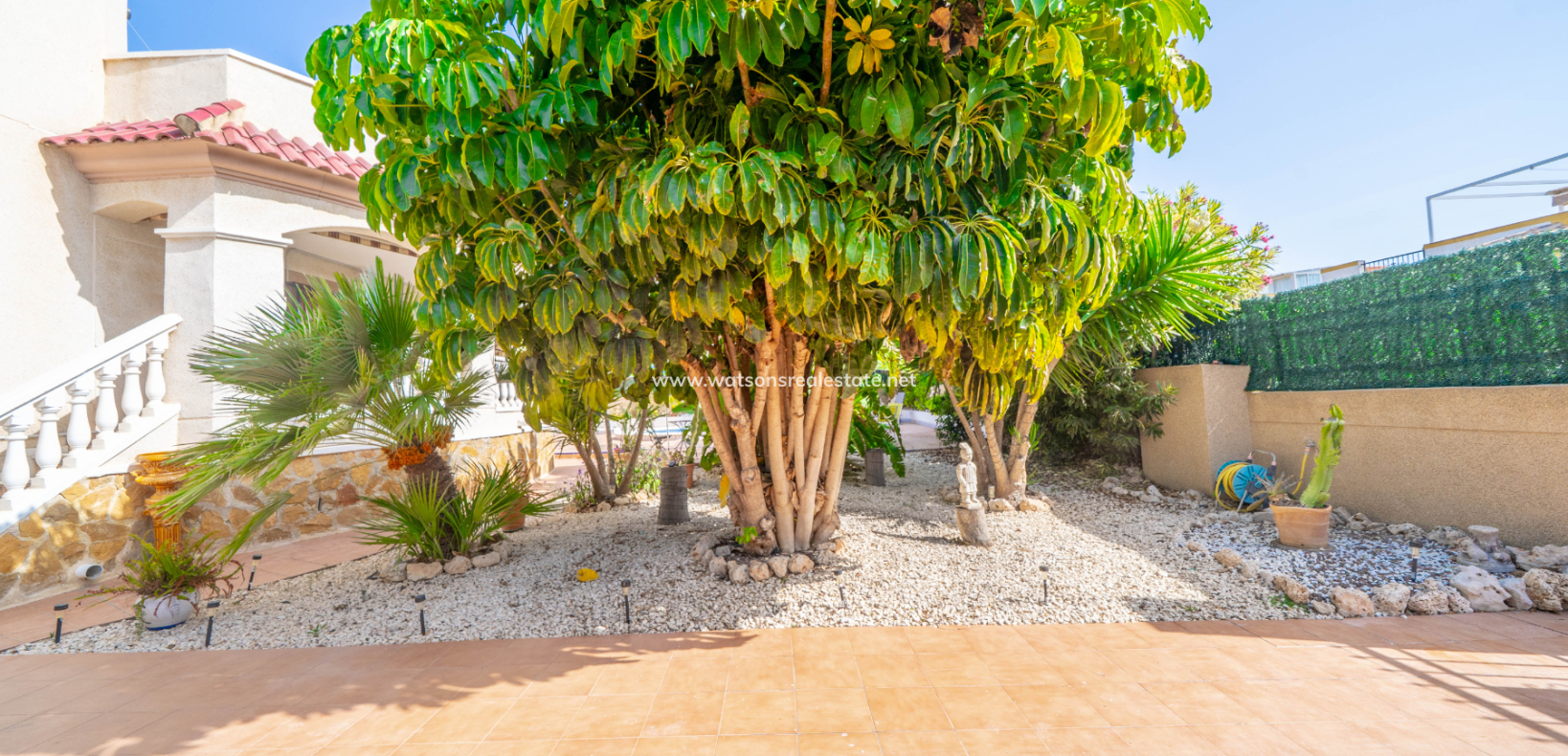 Resale - Detached - Urb. La Marina