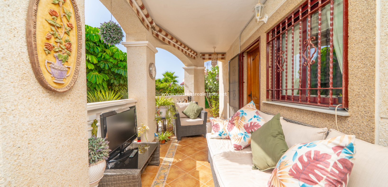 Resale - Detached - Urb. La Marina