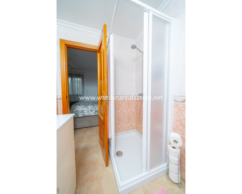 Resale - Detached - Urb. La Marina