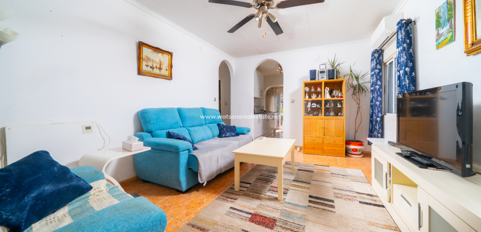 Resale - Detached - Urb. La Marina