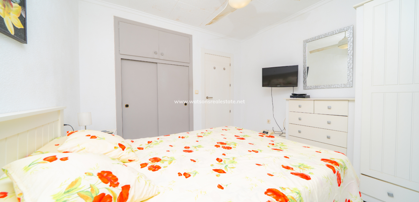 Resale - Detached - Urb. La Marina