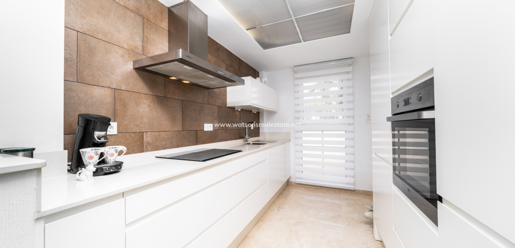 Resale - Detached - Urb. La Marina