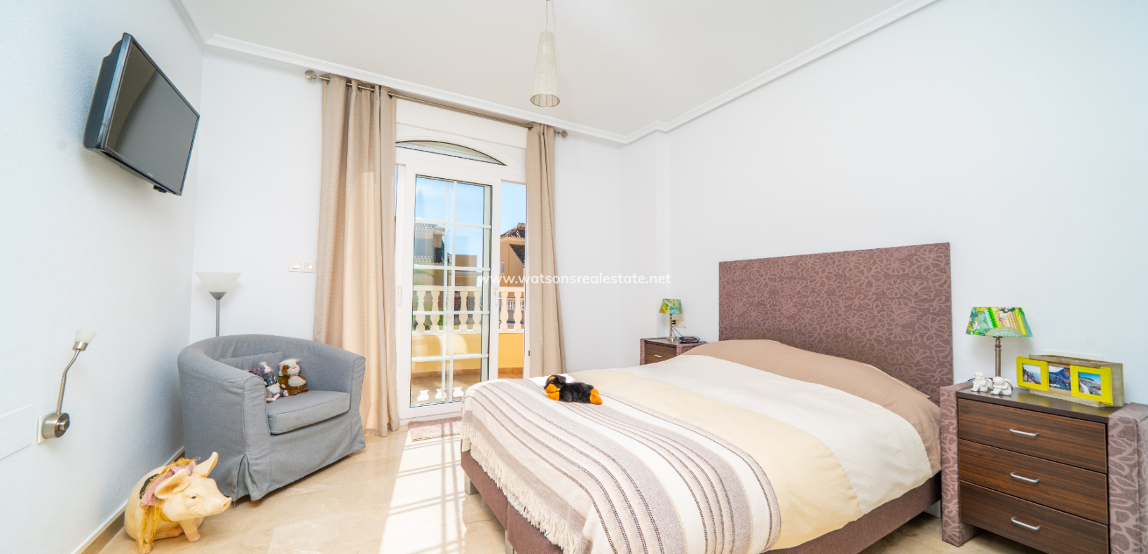Resale - Detached - Urb. La Marina