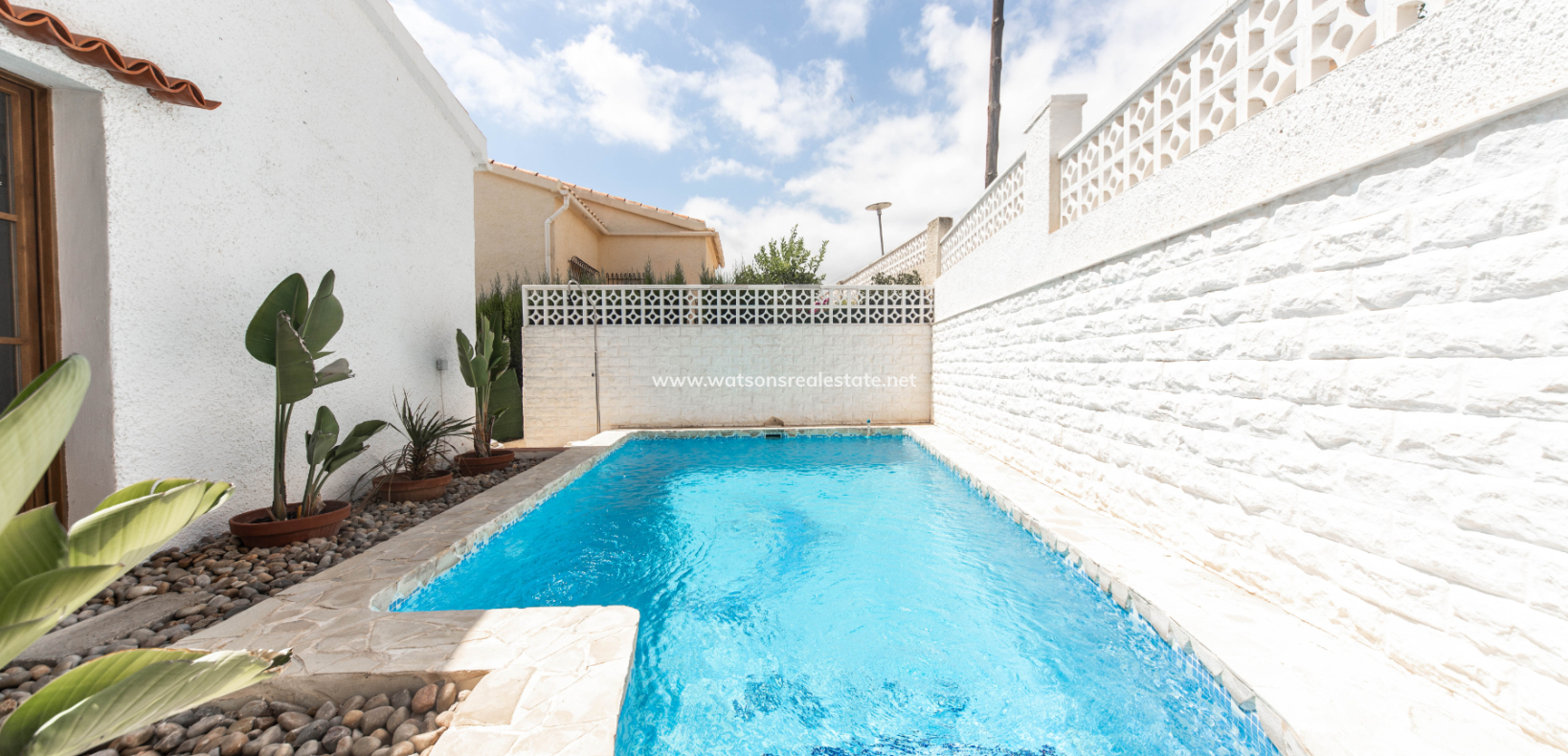 Resale - Detached - Urb. La Marina