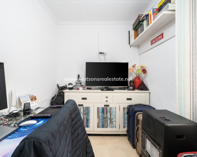 Resale - Detached - Urb. La Marina