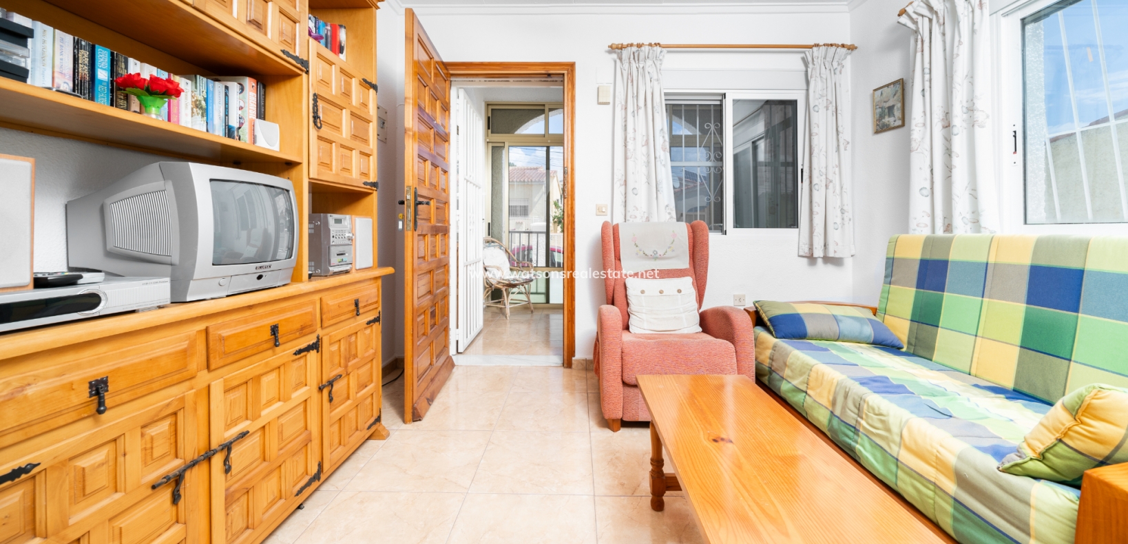 Resale - Detached - Urb. La Marina