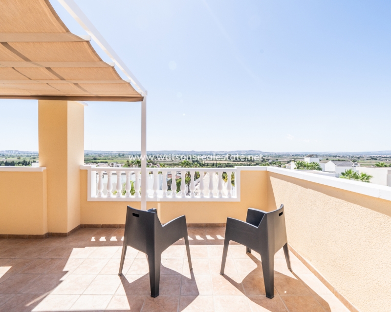 Resale - Detached - Urb. La Marina