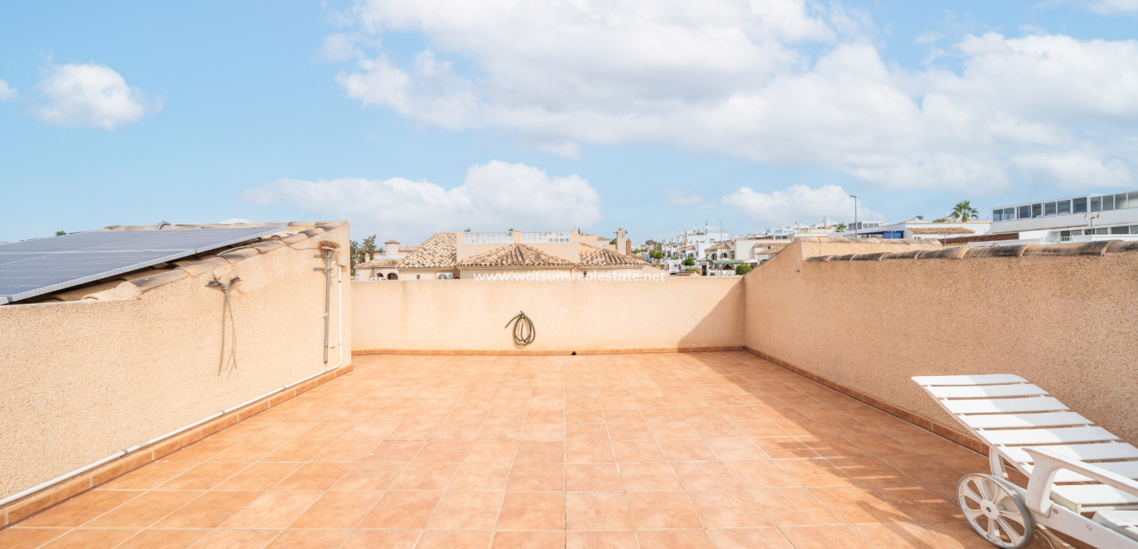 Resale - Detached - Urb. La Marina