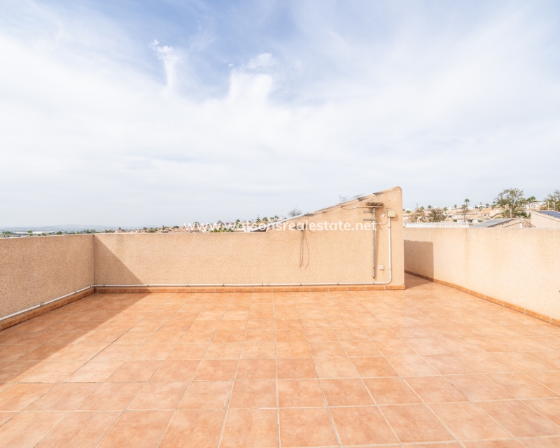 Resale - Detached - Urb. La Marina