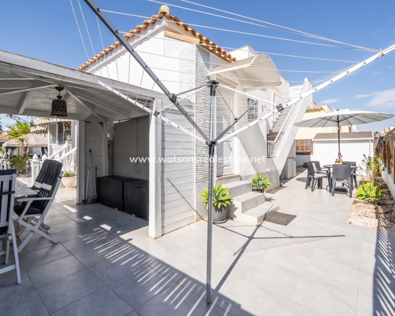 Resale - Detached - Urb. La Marina