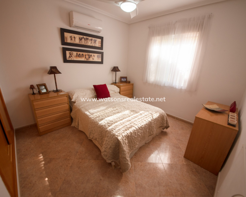 Resale - Detached - Urb. La Marina