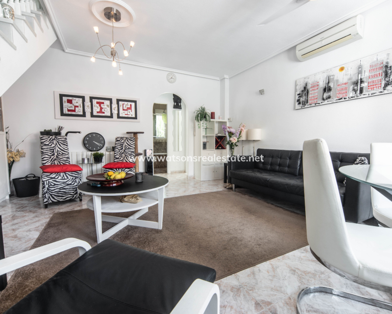 Resale - Freistendhe Villa - Ciudad Quesada