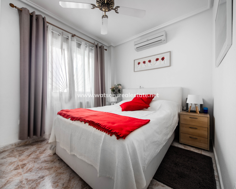 Resale - Freistendhe Villa - Ciudad Quesada