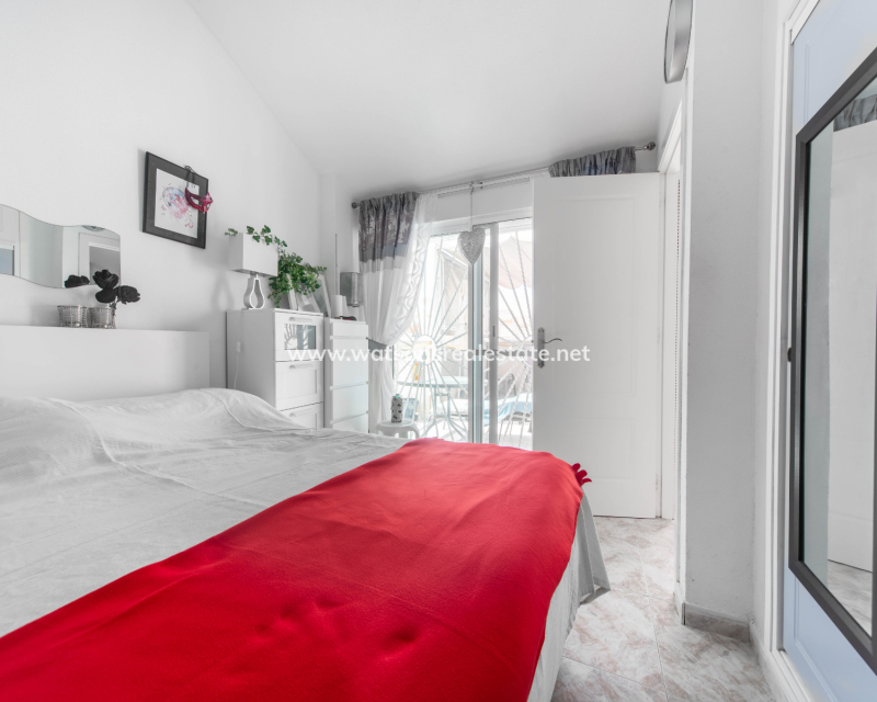 Resale - Freistendhe Villa - Ciudad Quesada