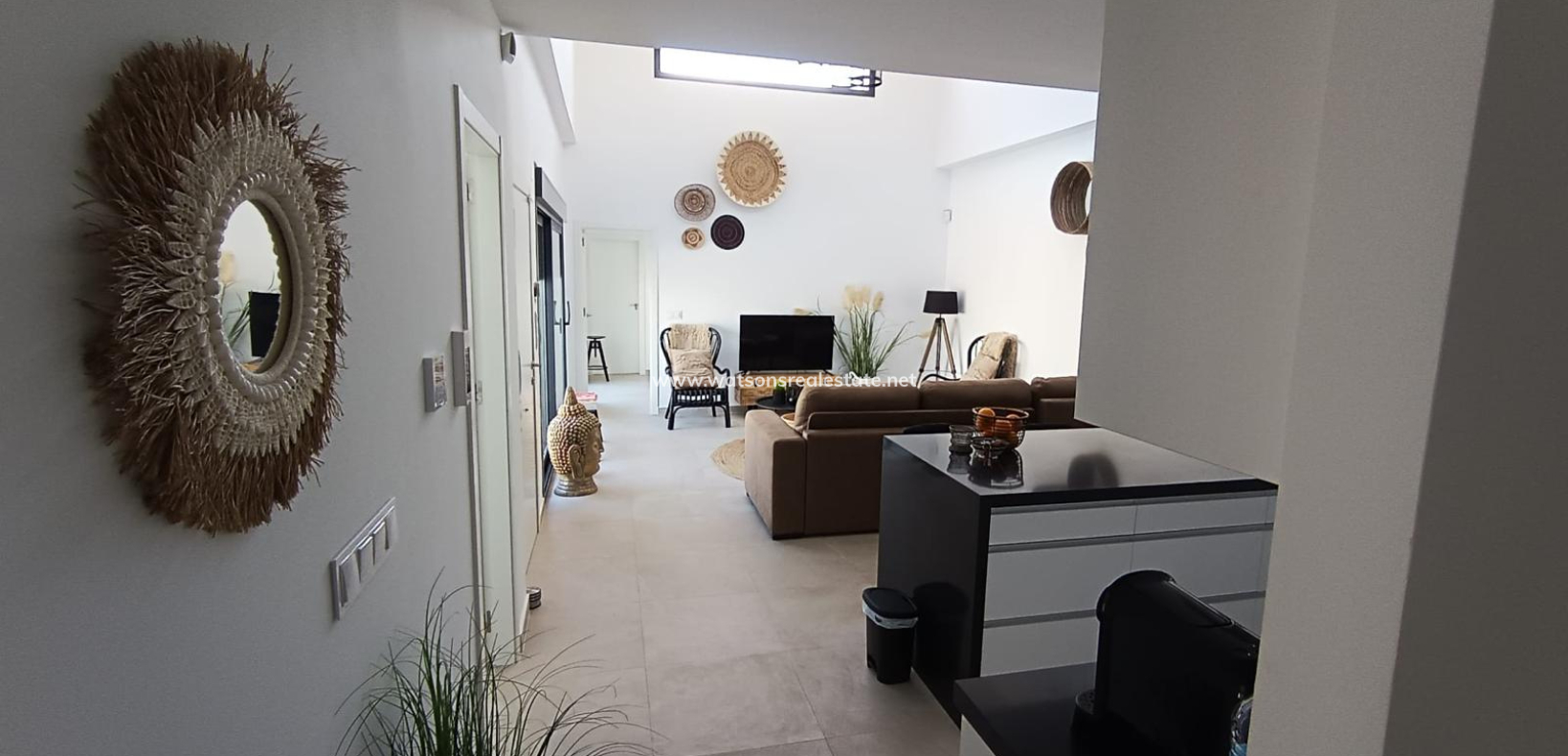 Resale - Freistendhe Villa - Daya Nueva