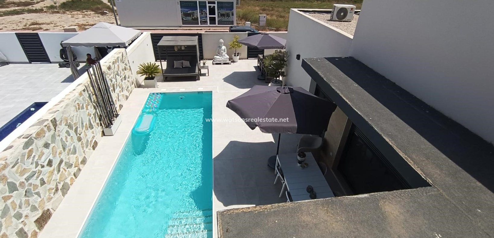 Resale - Freistendhe Villa - Daya Nueva