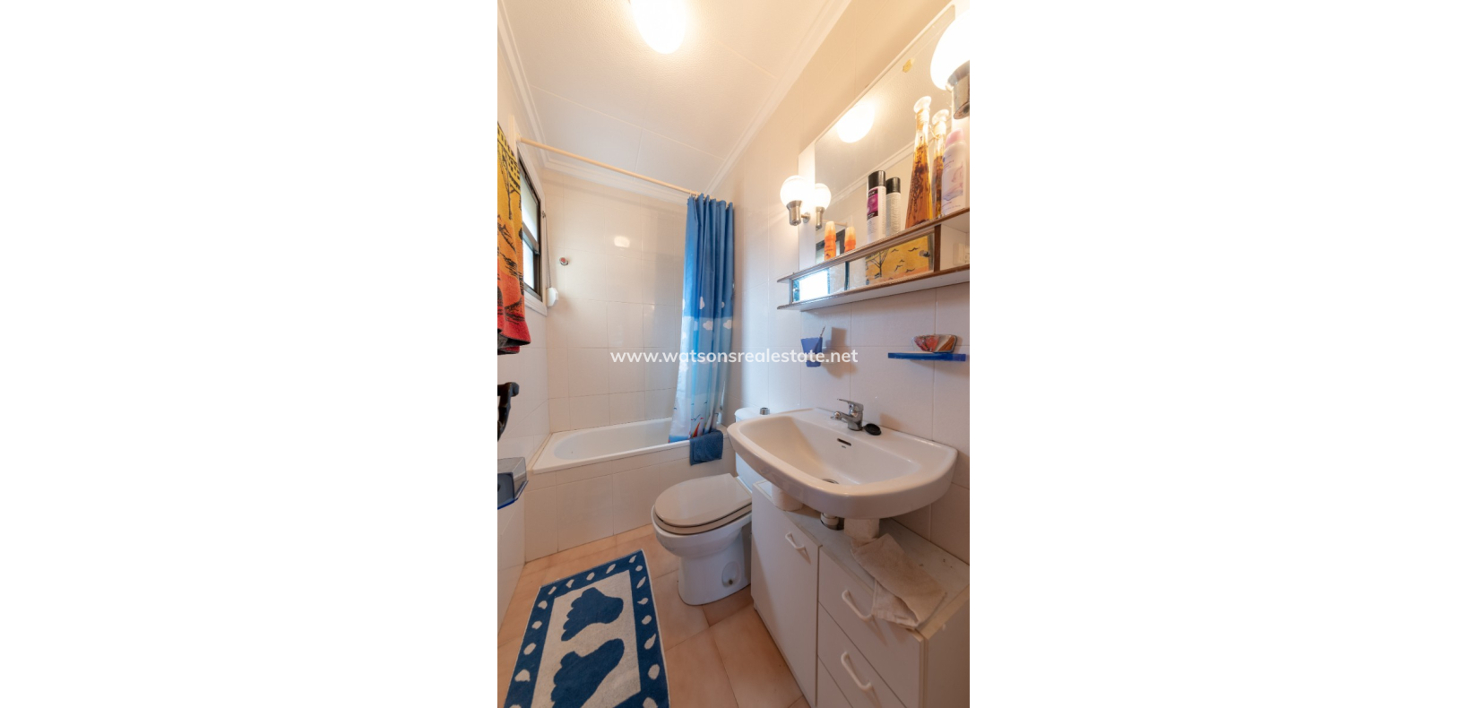 Resale - Freistendhe Villa - La Marina - Urb. La Marina
